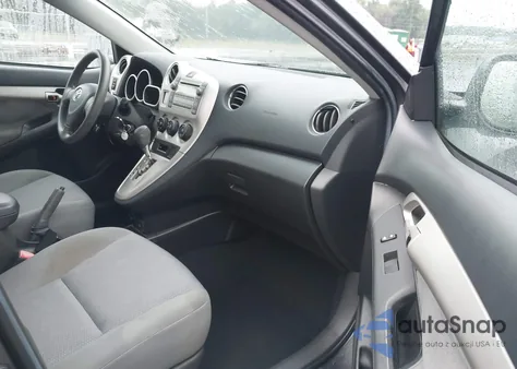 2009 Toyota Matrix S из США, поврежденный, VIN 2T1KE40E59C010099